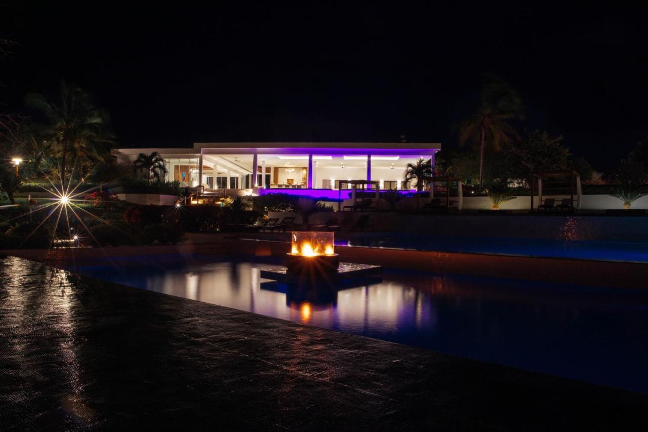 Safira Blu Luxury Resort & Villas Nungwi Exterior photo